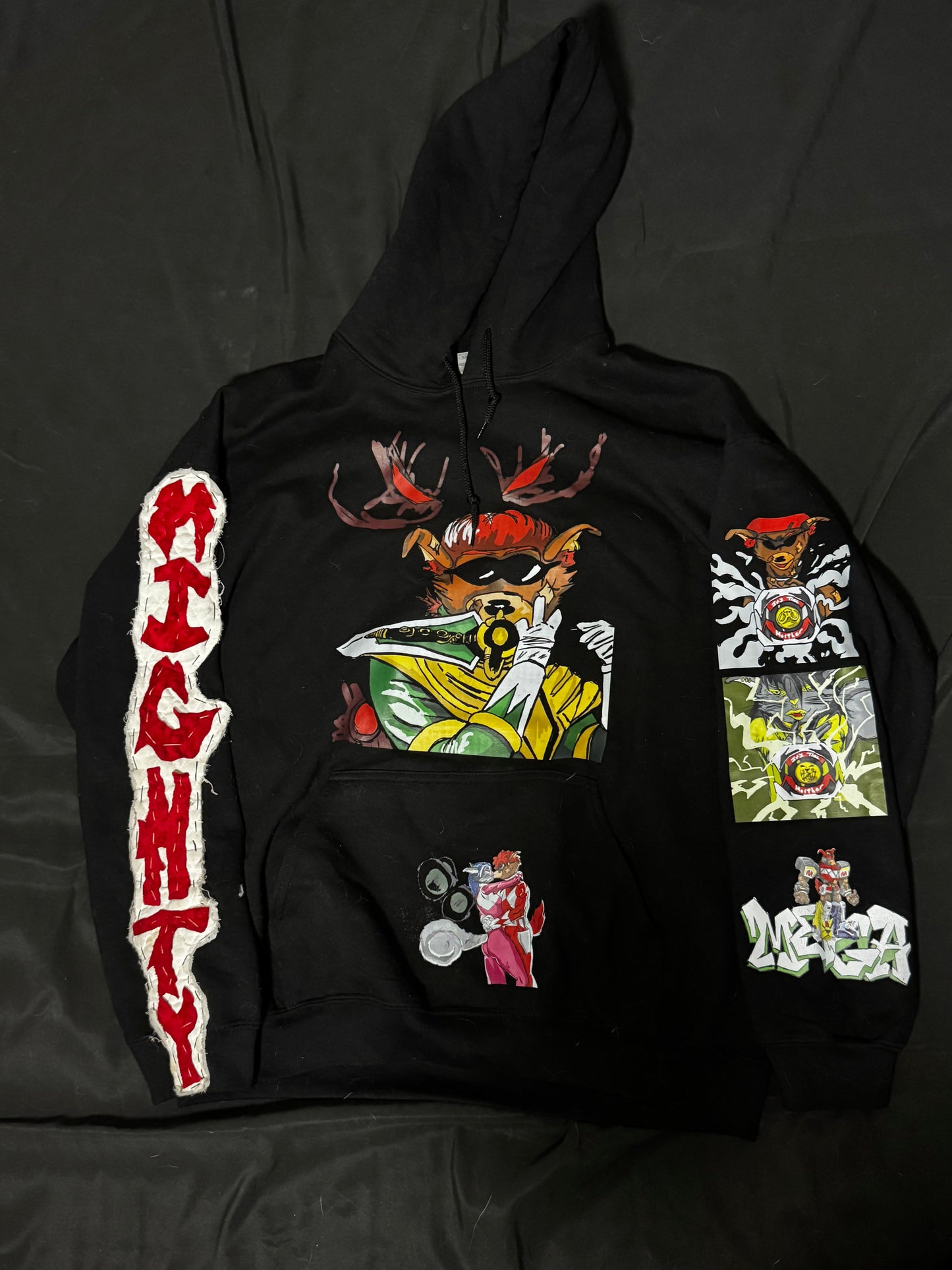 The Mighty Graffitix Designer: GO hoodie